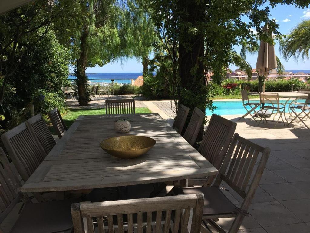 Le Clos D'azur * Cannes